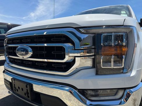 Used 2021 Ford F150 XLT w/ Equipment Group 302A High AWD/4WD image 34