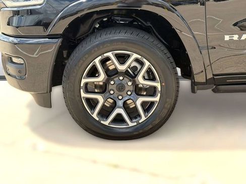New 2026 RAM 1500 Laramie AWD/4WD image 12