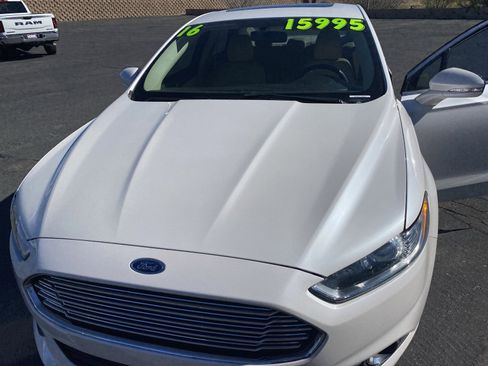 Used 2016 Ford Fusion SE w/ Equipment Group 202A image 23