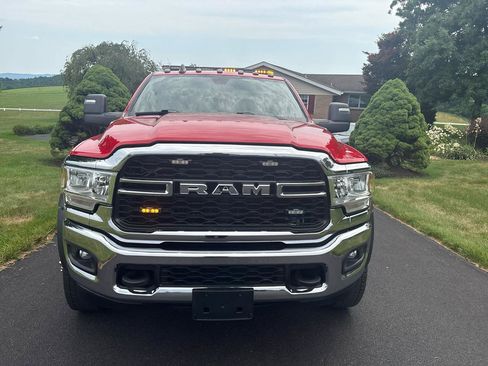 Used 2024 RAM 5500 Tradesman AWD/4WD image 38