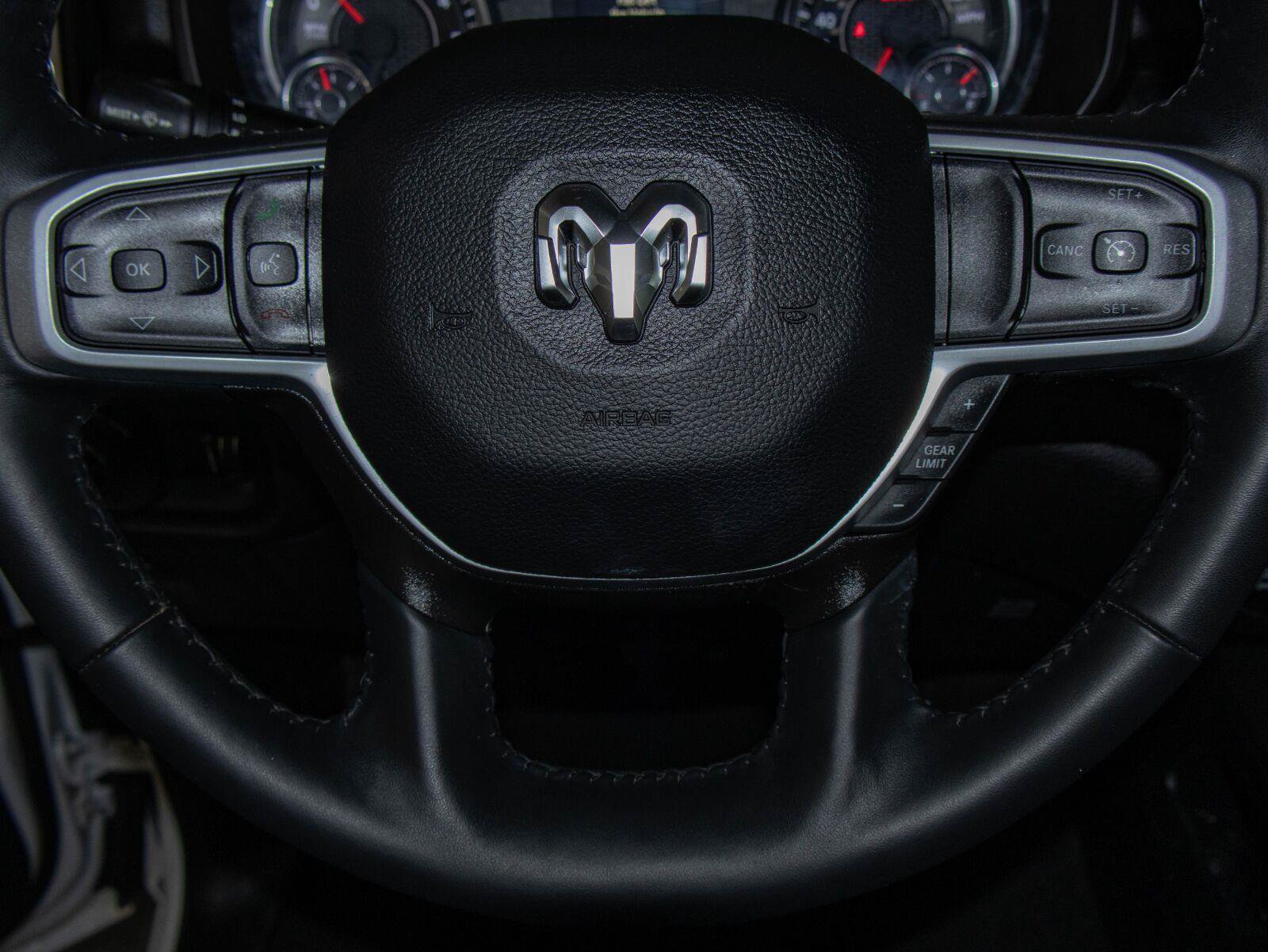 Used 2023 RAM 1500 Big Horn AWD/4WD image 11