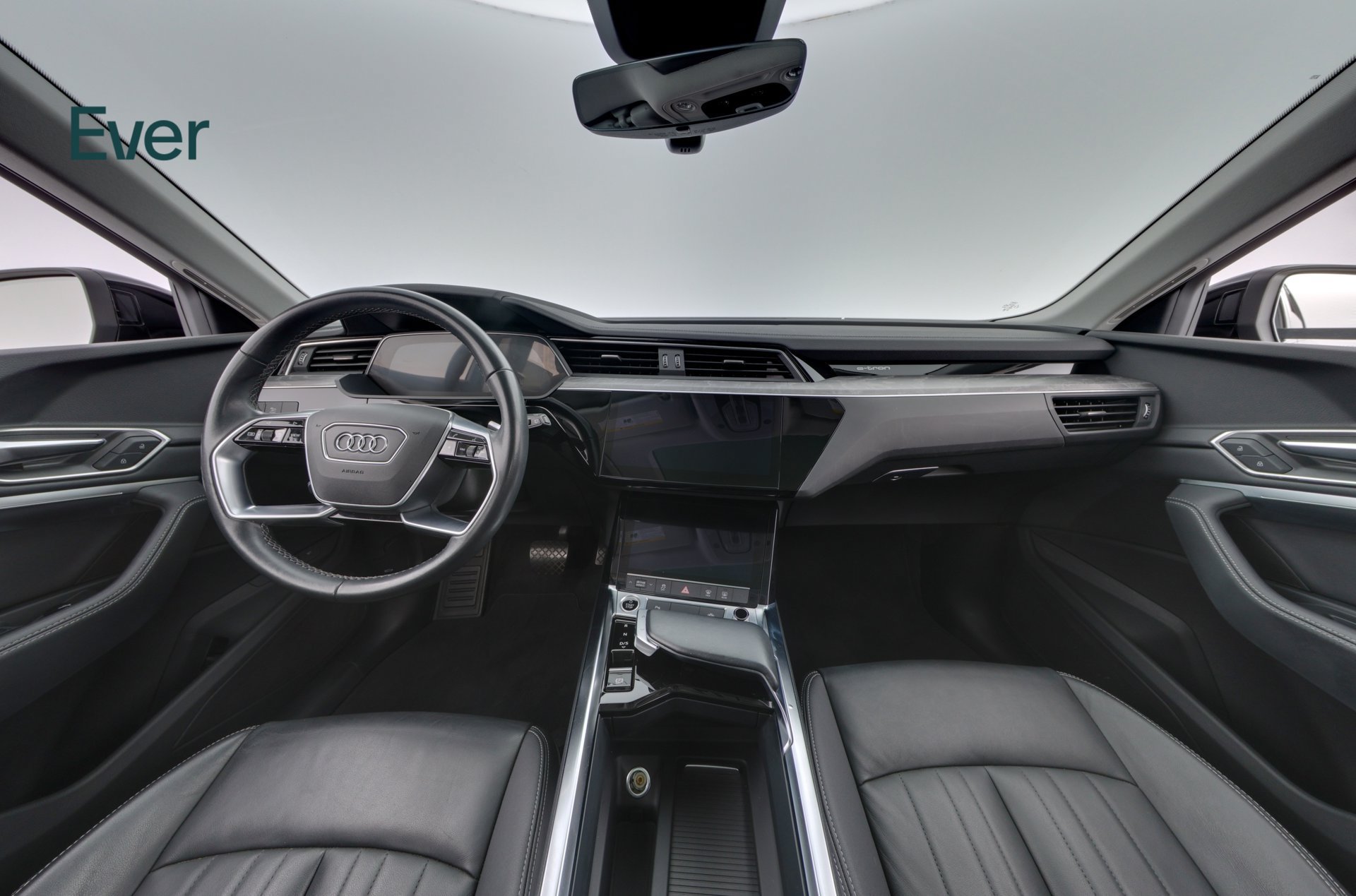 Used 2024 Audi Q8 e-tron Premium AWD/4WD image 26
