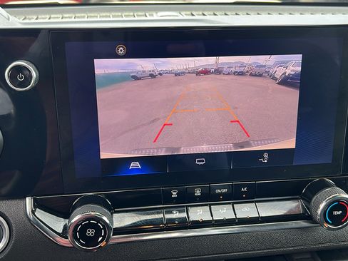 Certified 2023 Chevrolet Colorado Trail Boss w/ Advanced Trailering Package AWD/4WD image 23