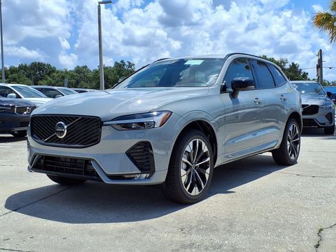 New 2026 Volvo XC60 B5 Plus w/ Protection Package Premier image 3