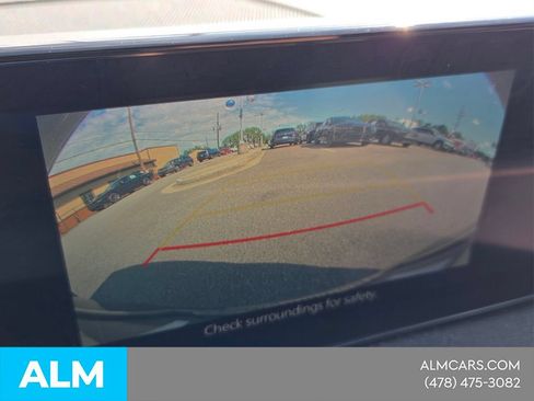 Used 2024 MAZDA MAZDA3 s FWD image 20