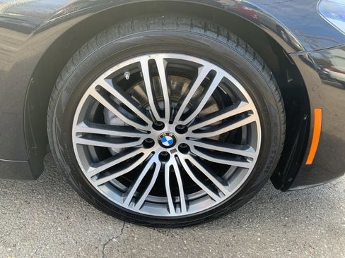 Used 2017 BMW 540i xDrive AWD/4WD image 24