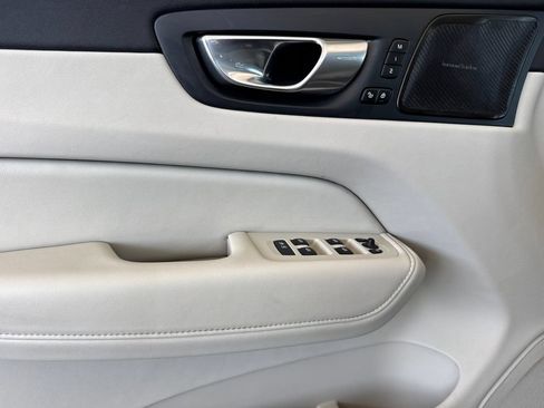 Certified 2023 Volvo XC60 B5 Plus w/ Protection Package Premier FWD image 10