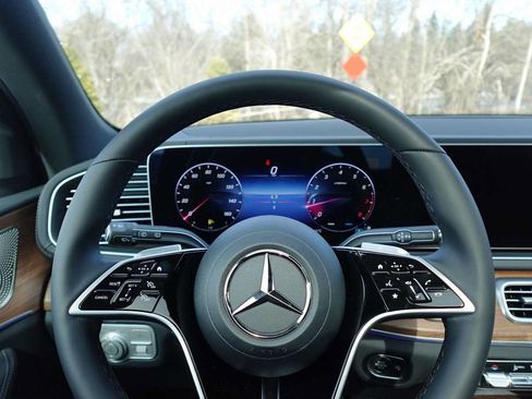 Used 2026 Mercedes-Benz GLE 350 4MATIC image 31