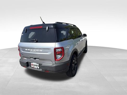 Used 2021 Ford Bronco Sport Outer Banks AWD/4WD image 9