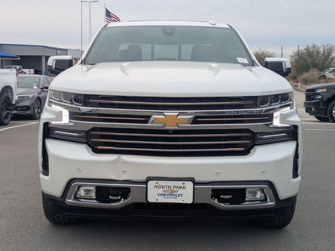 Used 2021 Chevrolet Silverado 1500 High Country w/ Technology Package image 8
