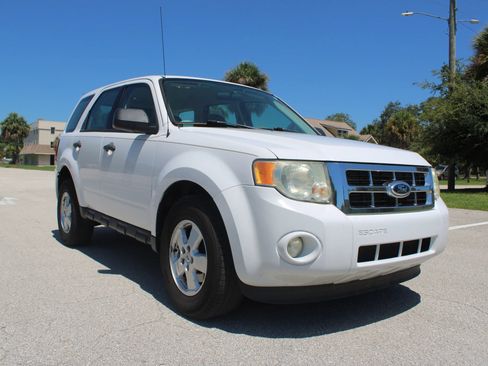 Used 2012 Ford Escape XLS FWD image 17