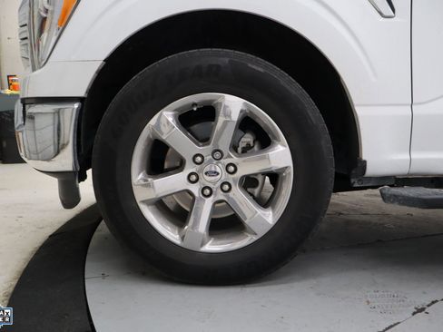 Used 2022 Ford F150 XLT w/ Equipment Group 302A High image 10