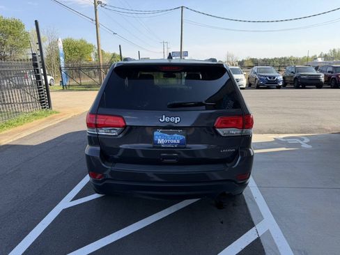 Used 2015 Jeep Grand Cherokee Laredo w/ Quick Order Package 23E RWD image 5