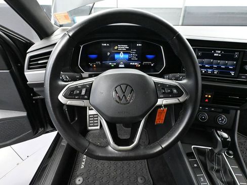 Used 2023 Volkswagen Jetta Sport image 25