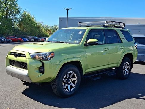 Used 2023 Toyota 4Runner TRD Off-Road Premium image 3