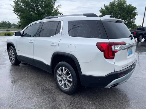 Used 2021 GMC Acadia SLT AWD/4WD image 4