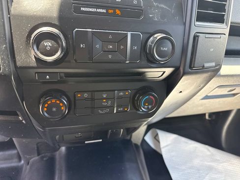Used 2018 Ford F150 XL w/ Equipment Group 101A Mid RWD image 15