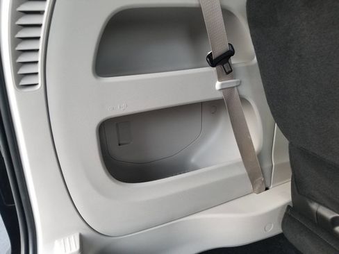 Certified 2024 Chrysler Pacifica Touring-L image 22