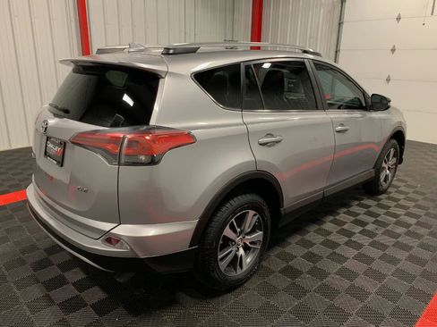 Used 2017 Toyota RAV4 XLE image 5