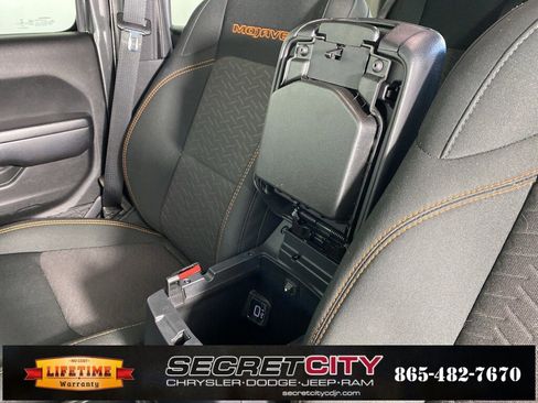 Used 2021 Jeep Gladiator Mojave image 27