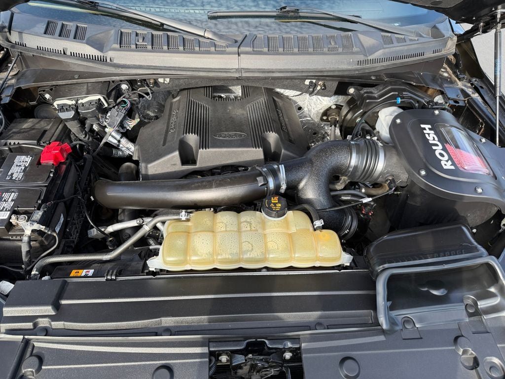 Used 2019 Ford F150 Lariat w/ Equipment Group 502A Luxury AWD/4WD image 29