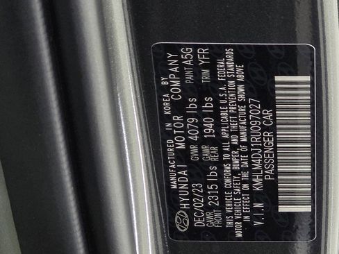 Certified 2024 Hyundai Elantra Blue image 35