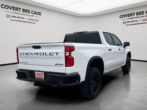 Used 2024 Chevrolet Silverado 1500 ZR2 w/ LPO, Dark Essentials Package image 9