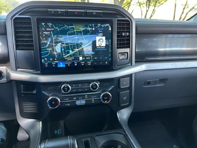 Used 2022 Ford F150 Lightning XLT AWD/4WD image 12