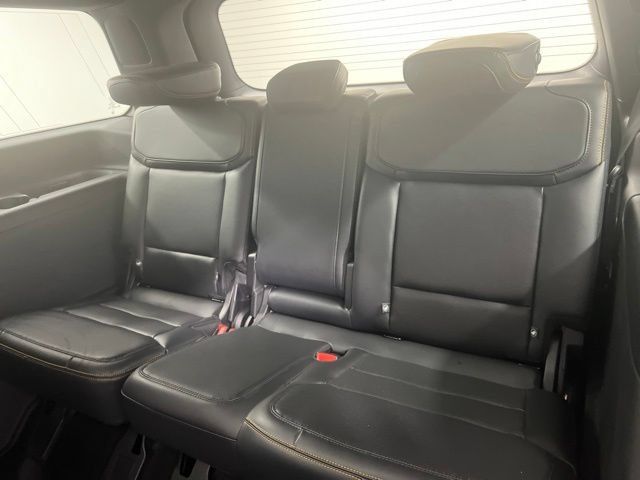Used 2025 Ford Expedition Tremor AWD/4WD image 13