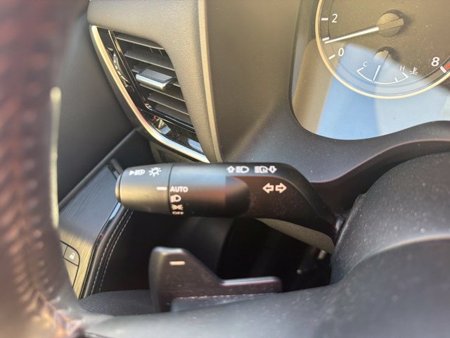 Used 2023 Nissan Rogue SL AWD/4WD image 25