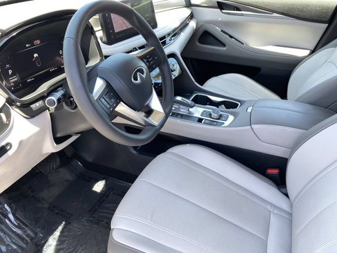Certified 2026 INFINITI QX60 Pure w/ Cargo Package FWD image 27