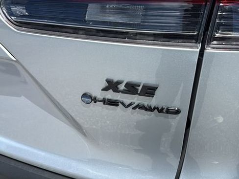 Used 2025 Toyota Corolla Cross AWD Hybrid w/ Convenience Package image 7