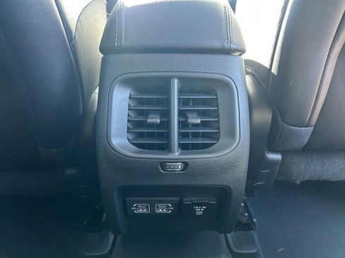 Used 2022 Jeep Cherokee Latitude Lux AWD/4WD image 26