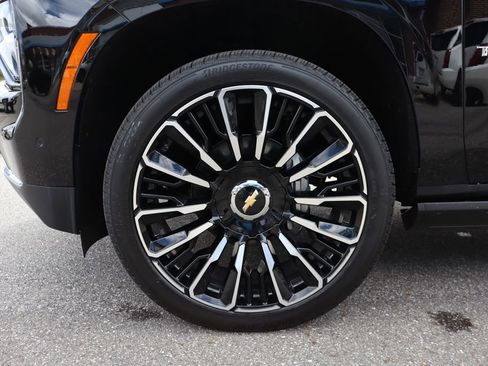 New 2026 Chevrolet Tahoe High Country AWD/4WD image 31