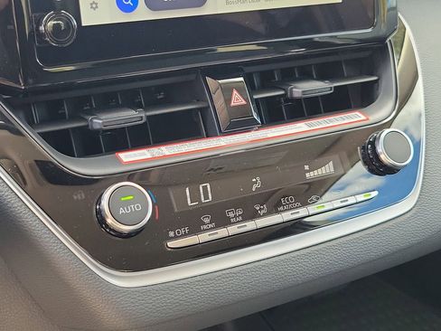 Used 2026 Toyota Corolla LE image 26