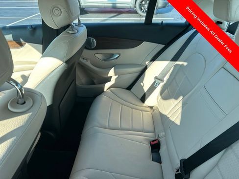 Used 2021 Mercedes-Benz C 300 Sedan image 9