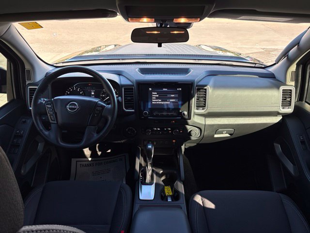 Used 2024 Nissan Frontier SV w/ Hardbody Edition AWD/4WD image 17