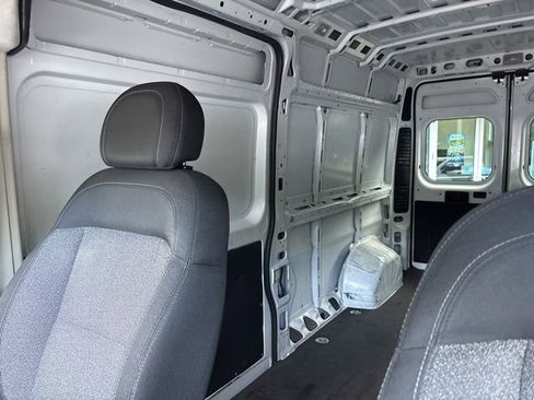 Used 2021 RAM ProMaster 2500 FWD image 18