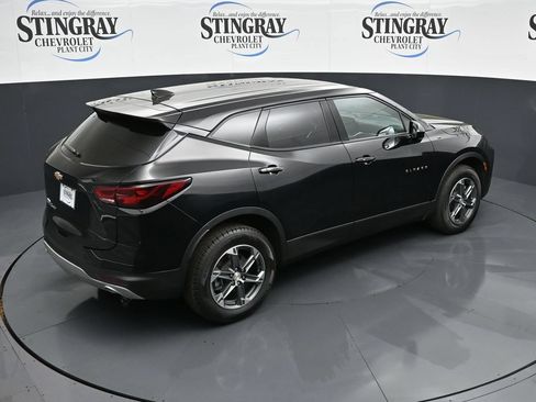 Used 2025 Chevrolet Blazer LT AWD/4WD image 27