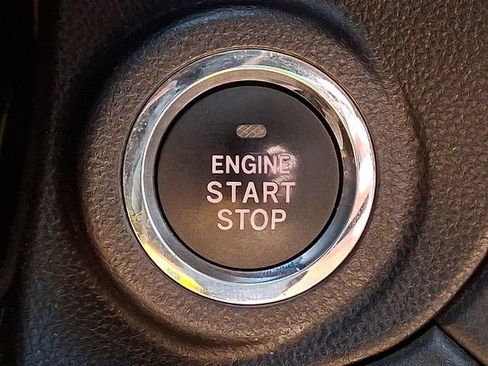 Used 2020 Subaru Outback Touring XT AWD/4WD image 27