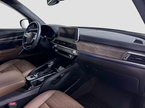 Used 2022 Kia Telluride SX w/ SX Prestige Package image 33