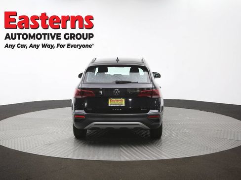 Used 2022 Volkswagen Taos S AWD/4WD image 34