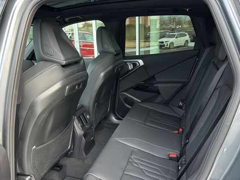 New 2026 BMW X3 xDrive30 w/ Premium Package image 9
