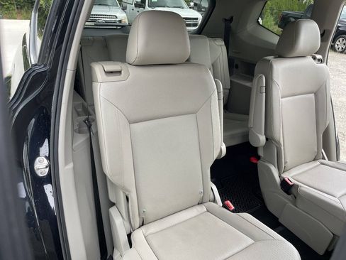 Used 2019 Volkswagen Atlas SE FWD image 31