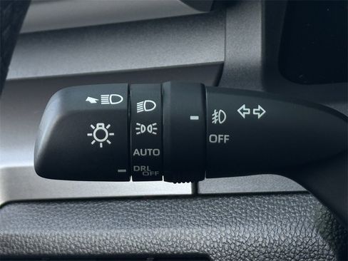 Used 2024 Toyota Tacoma TRD Sport image 22