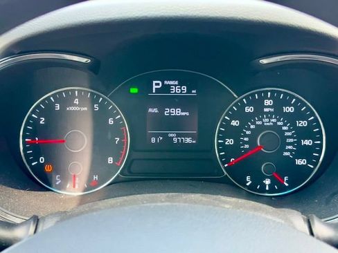 Used 2018 Kia Forte LX FWD image 18