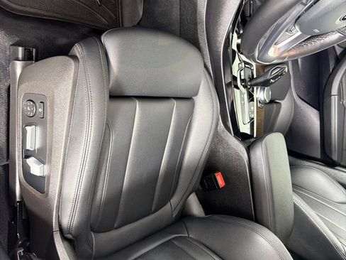 Used 2019 BMW X3 xDrive30i w/ Convenience Package AWD/4WD image 12