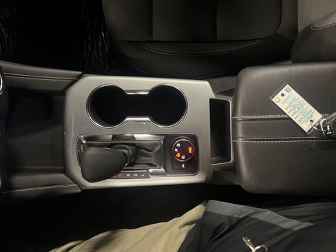 Certified 2025 Chevrolet Blazer LT image 26