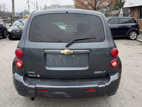 Used 2010 Chevrolet HHR LT image 13