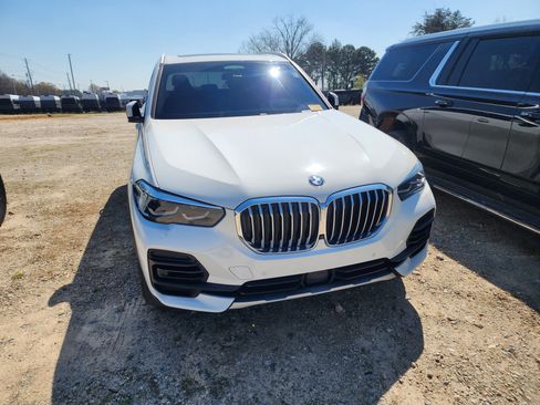 Used 2023 BMW X5 sDrive40i image 2